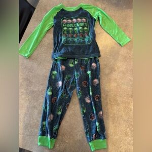MINECRAFT 2 Piece Fun Pajama Set Youth 4/5 Green & Black